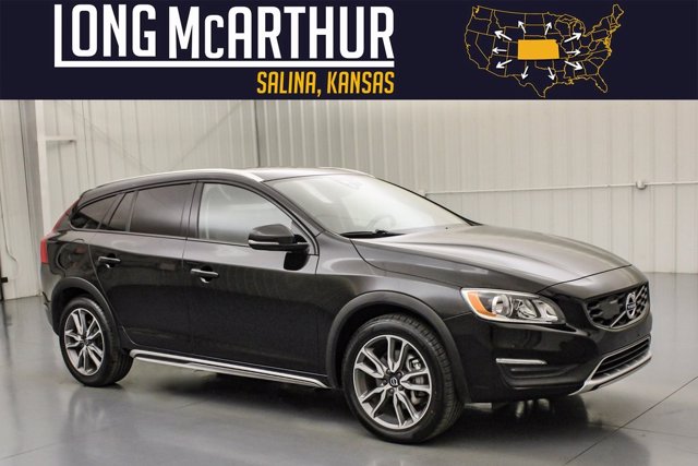 2018 Volvo V60 Cross Country